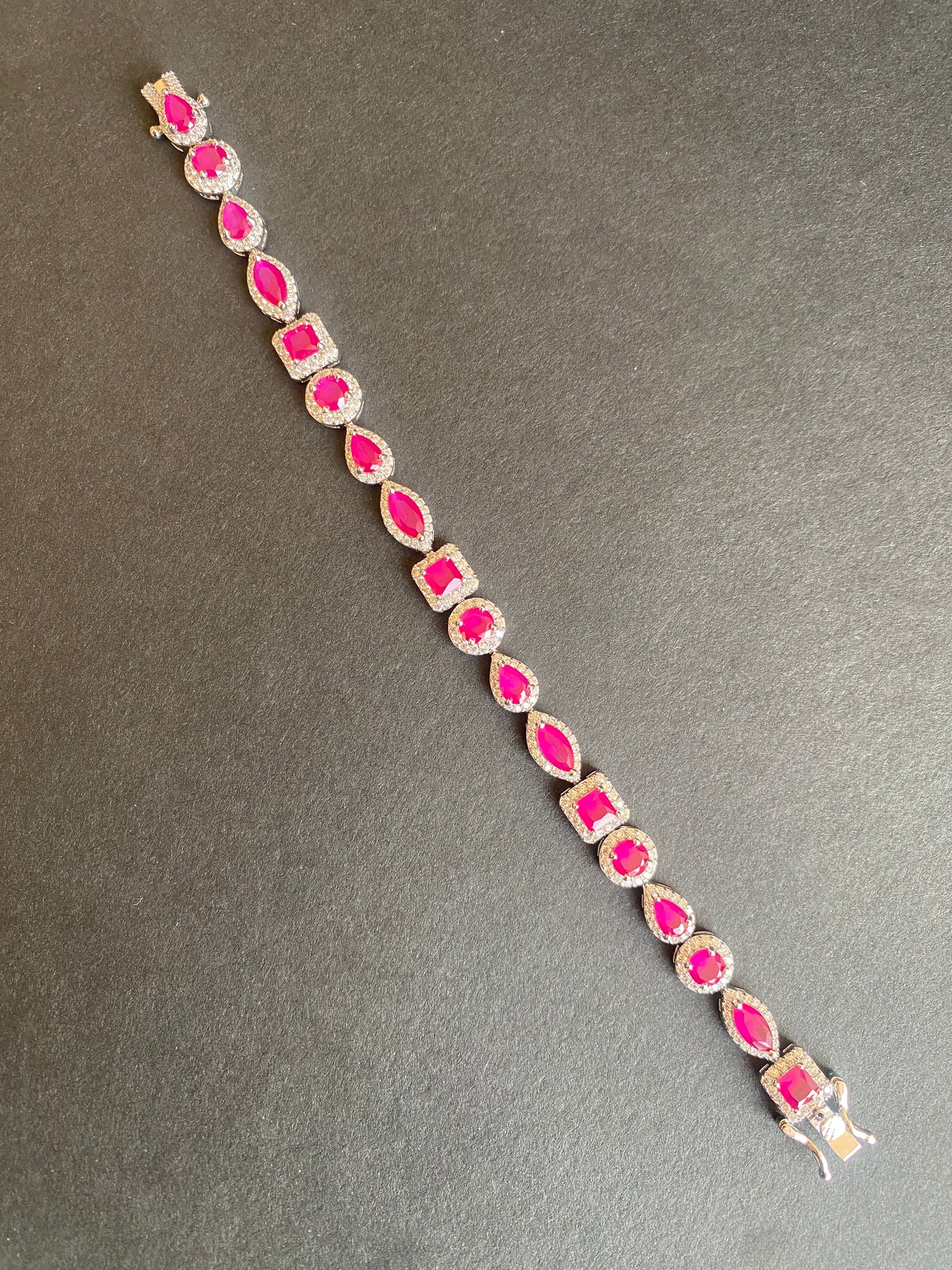 Fusion Line Bracelet