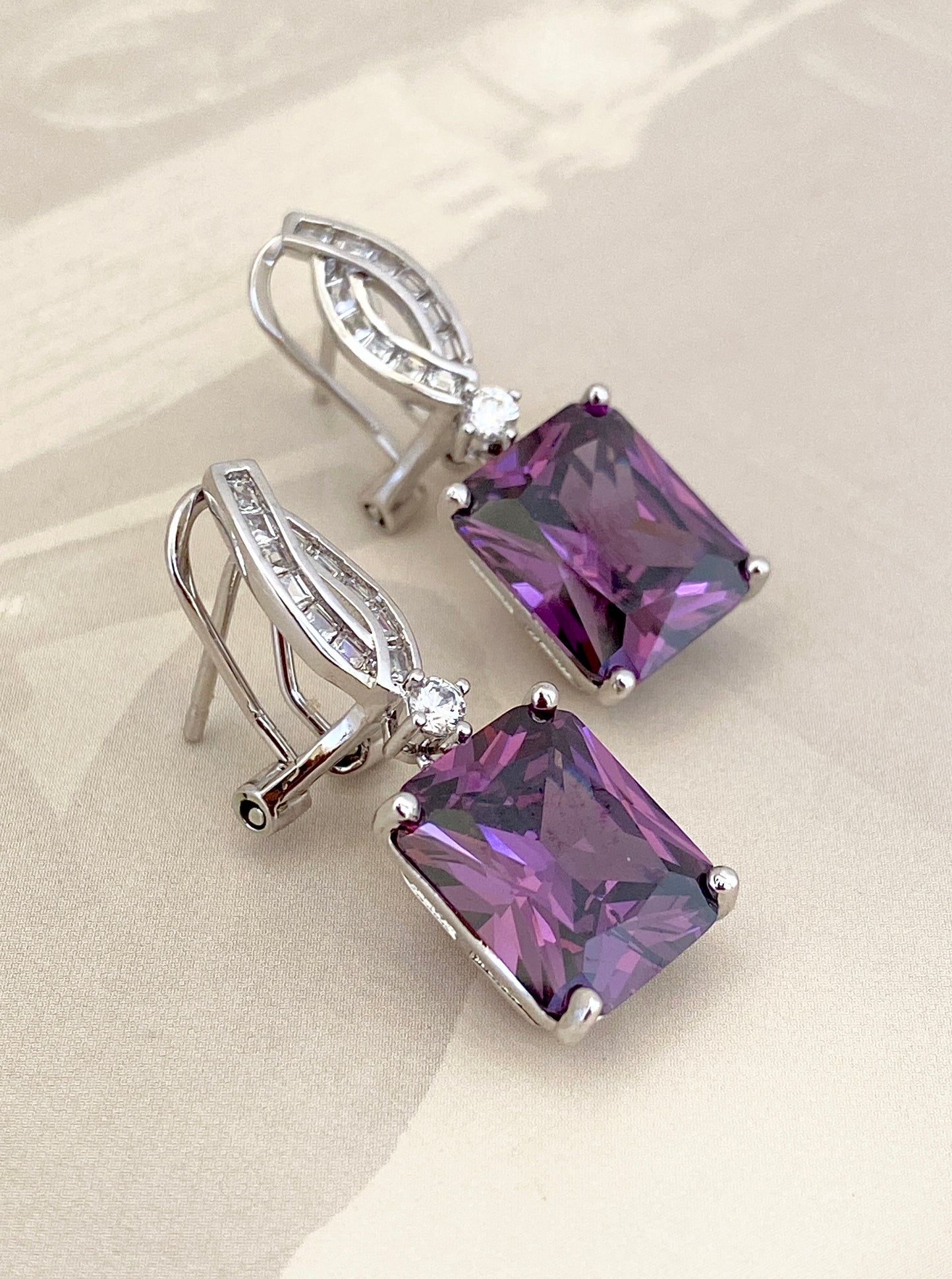 Muse Stone Drops