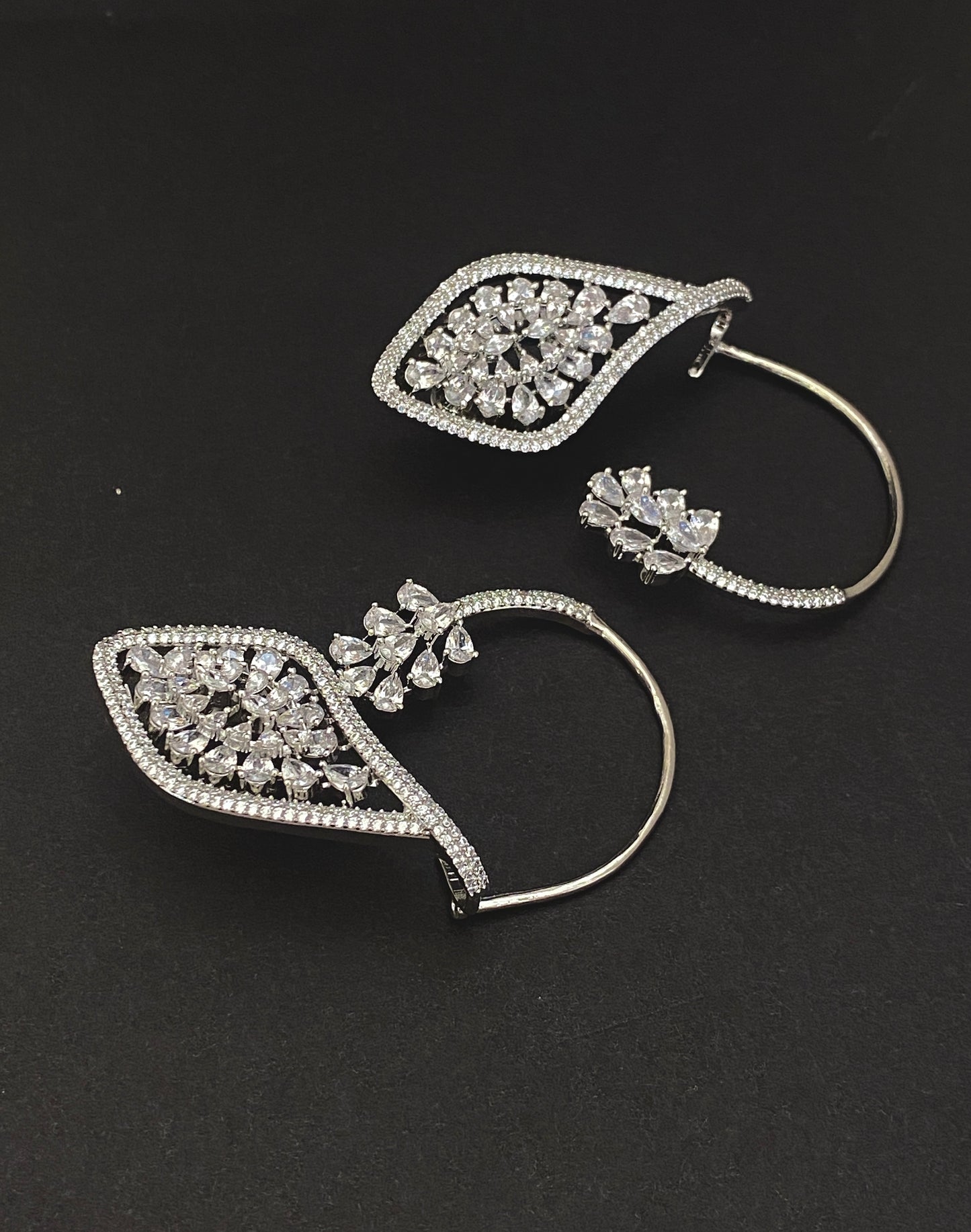 Comet Ear Cuff