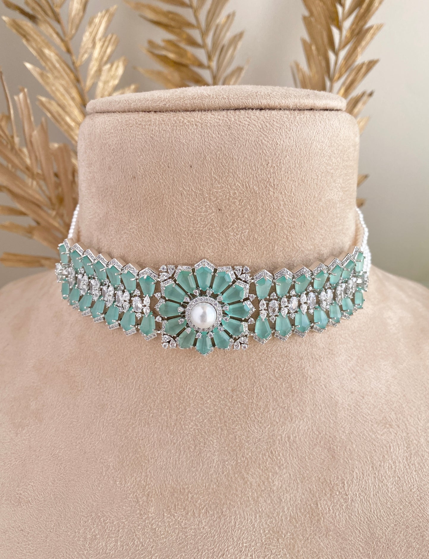 Aqua Bloom Choker Set