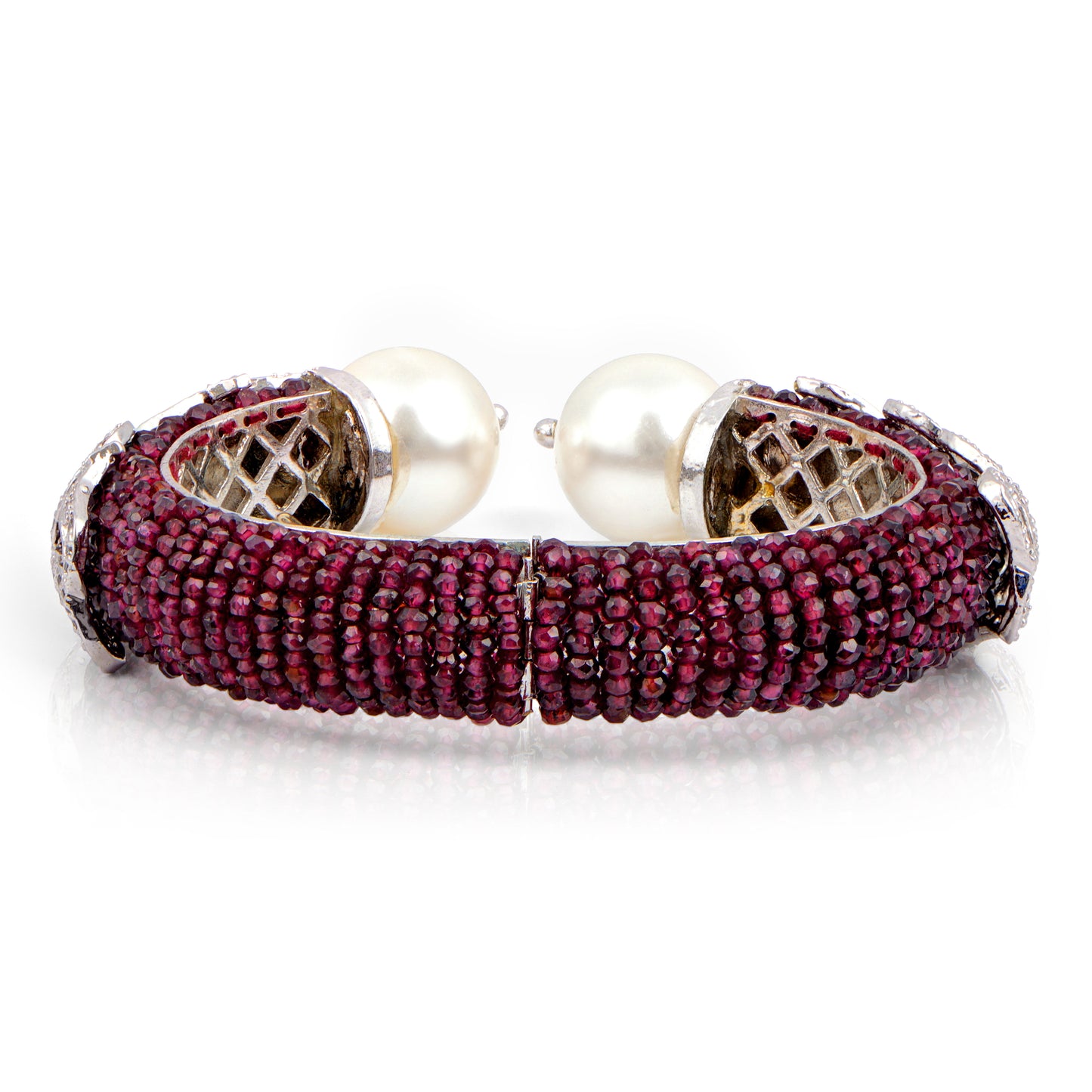 Intricate pearl maroon /blue bracelet