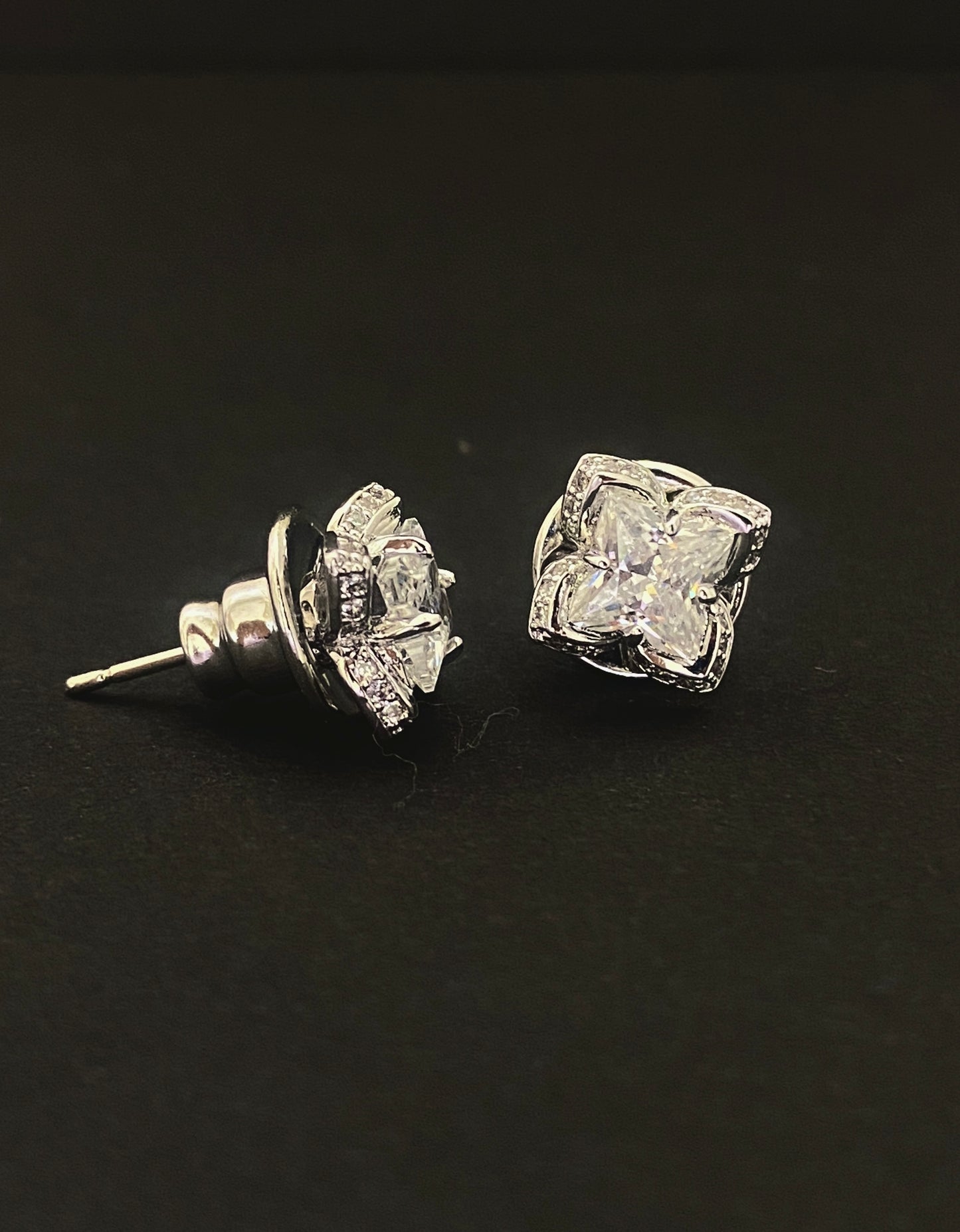 Twinkle Studs