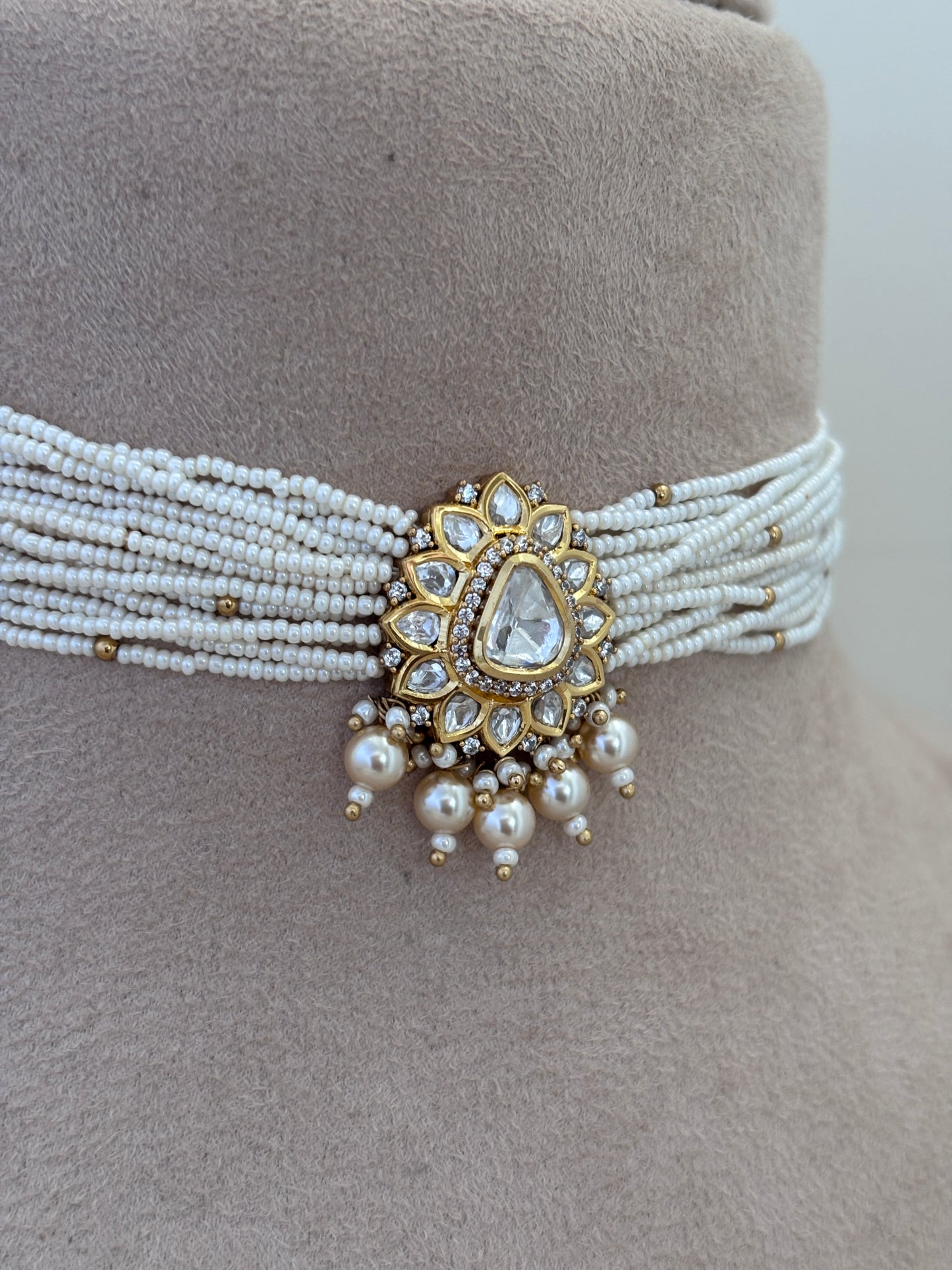 Delicate Bridal Necklace Set