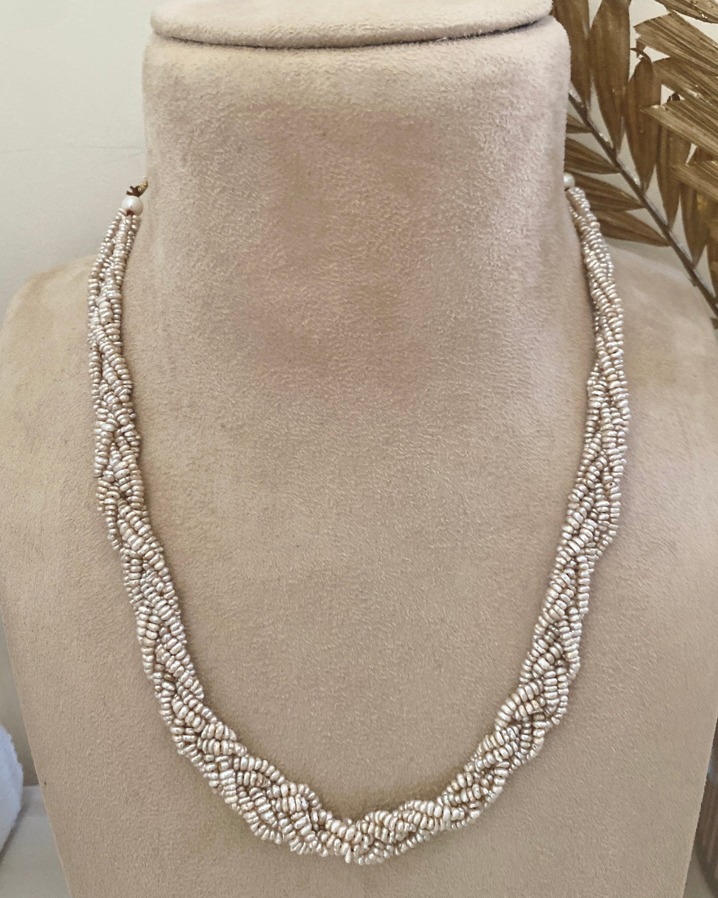 Fresh Water Pearl 1 line