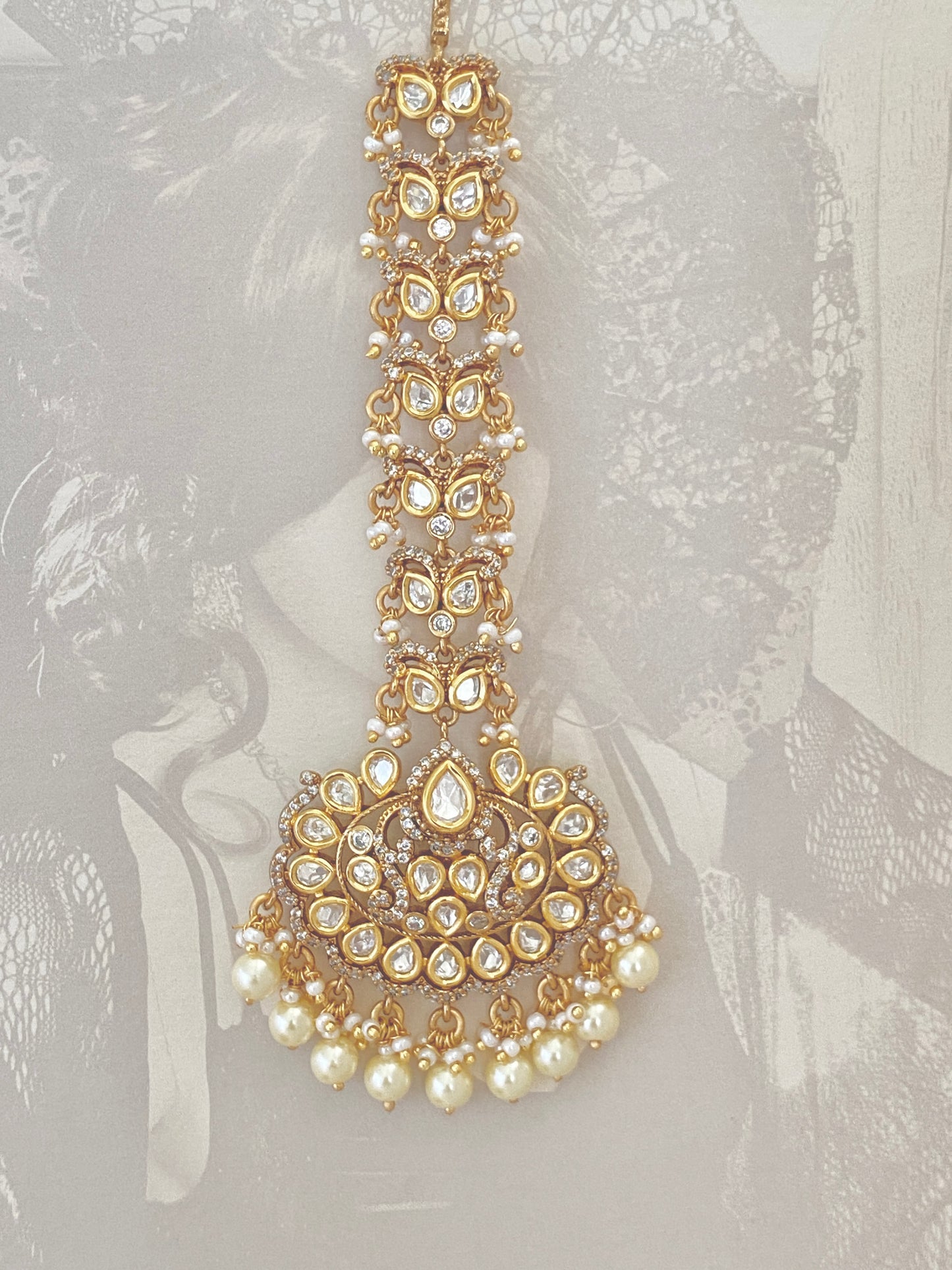 Heavy Bridal Maang Tikka