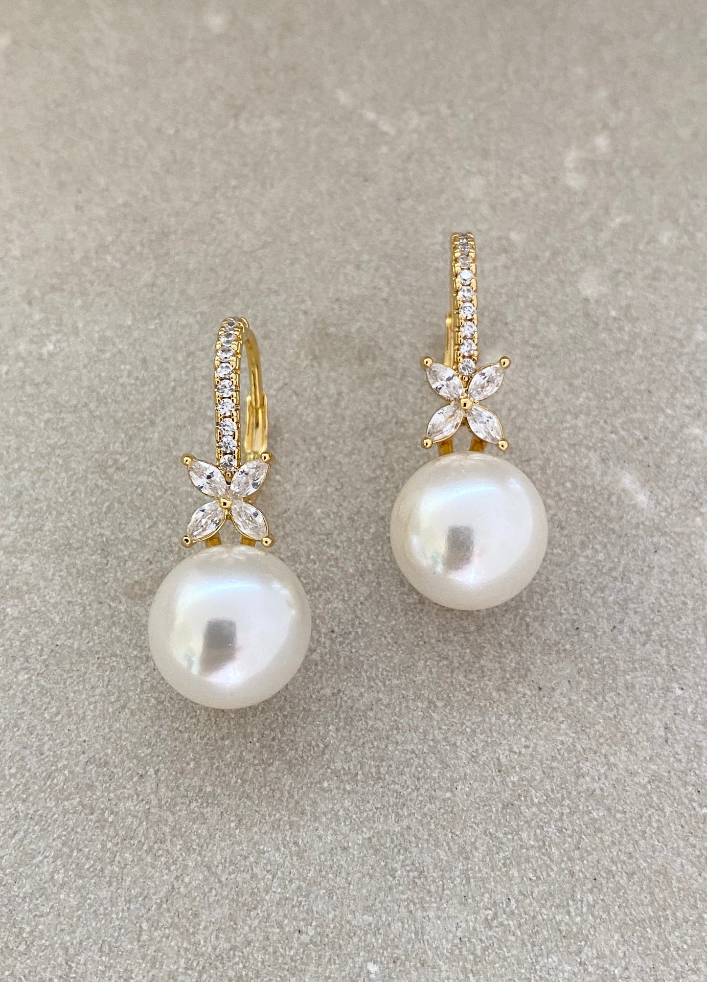 Pearl Drip Earrings