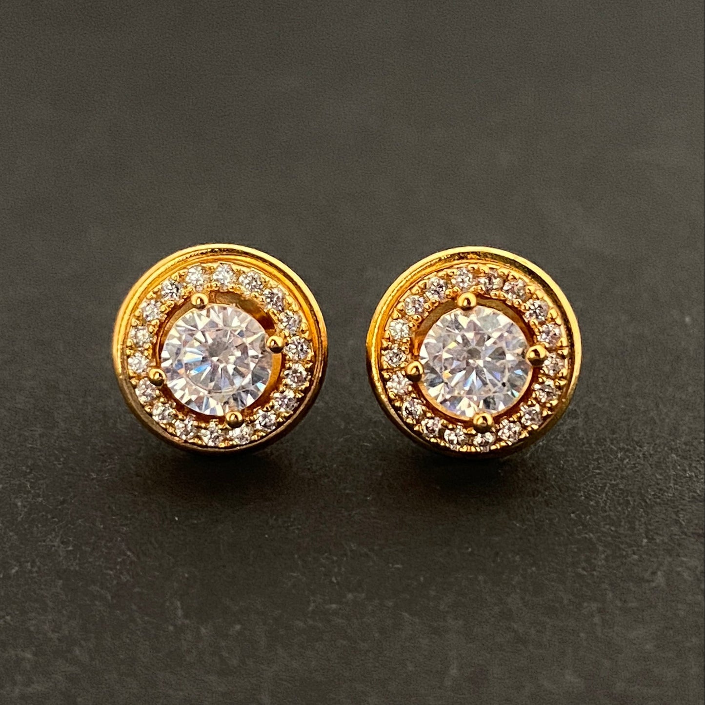 Round Halo Studs