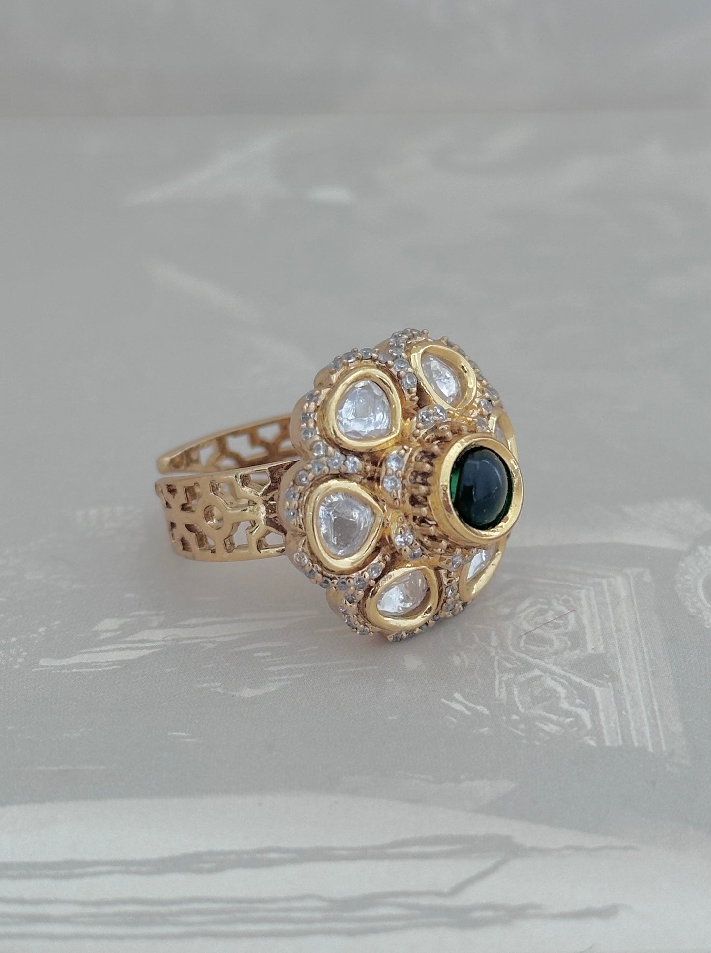 Noble Verde Ring