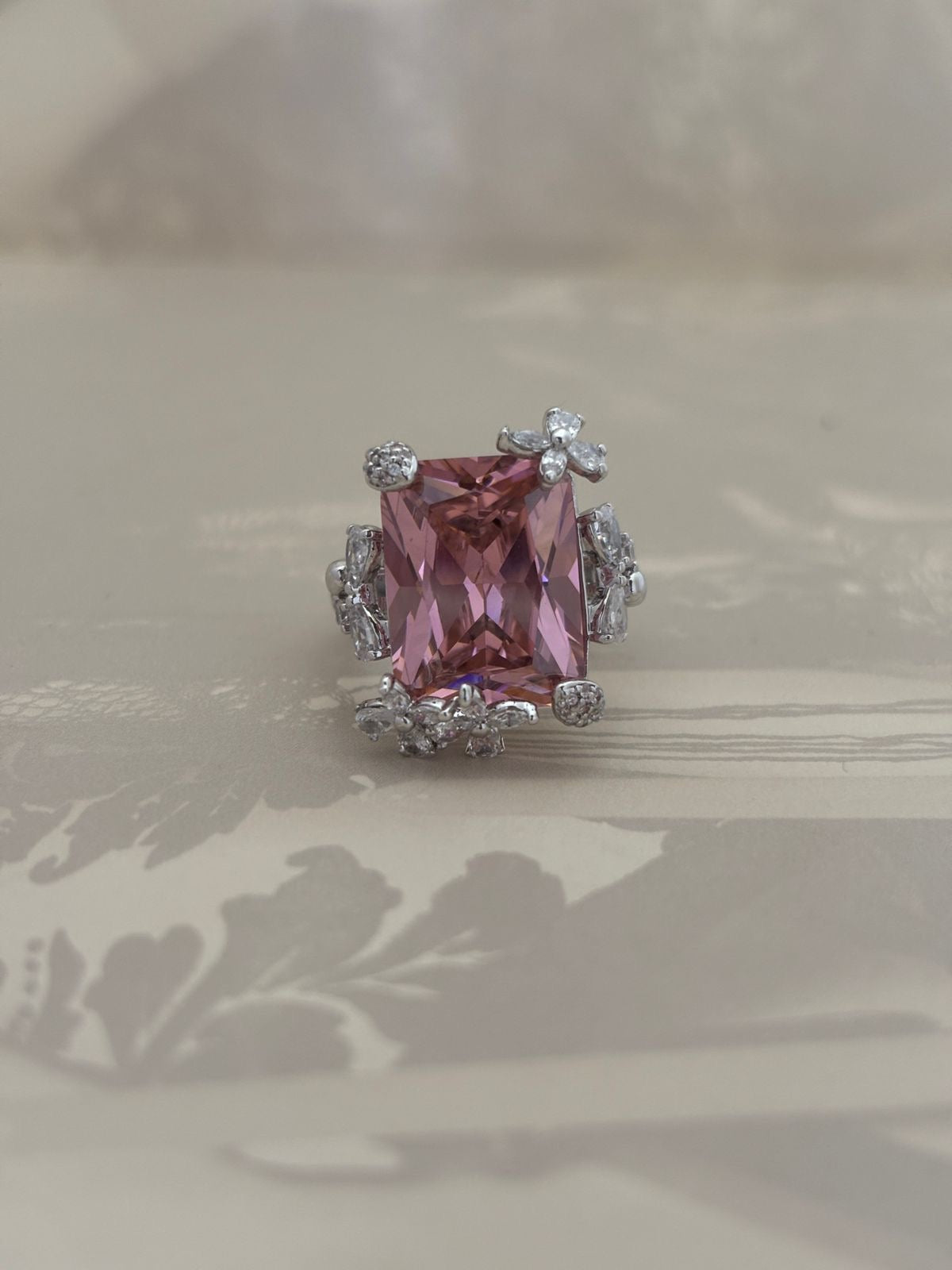 Majestic Ring