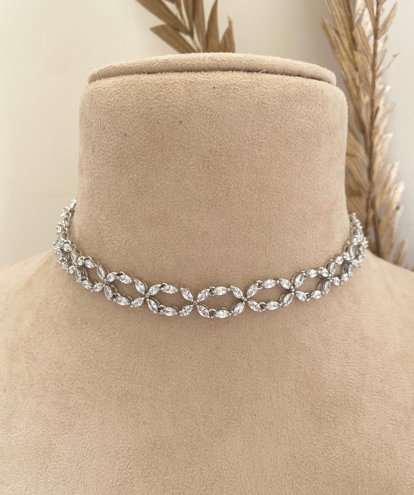 Caden Choker Set