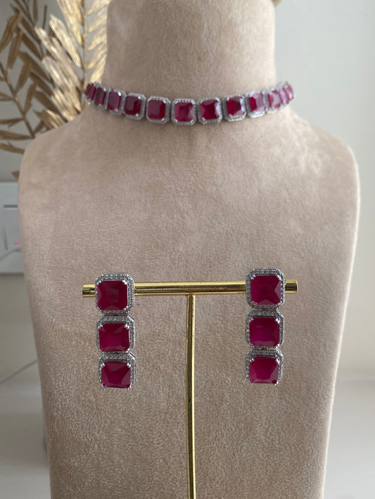 Red Reverie Choker Set