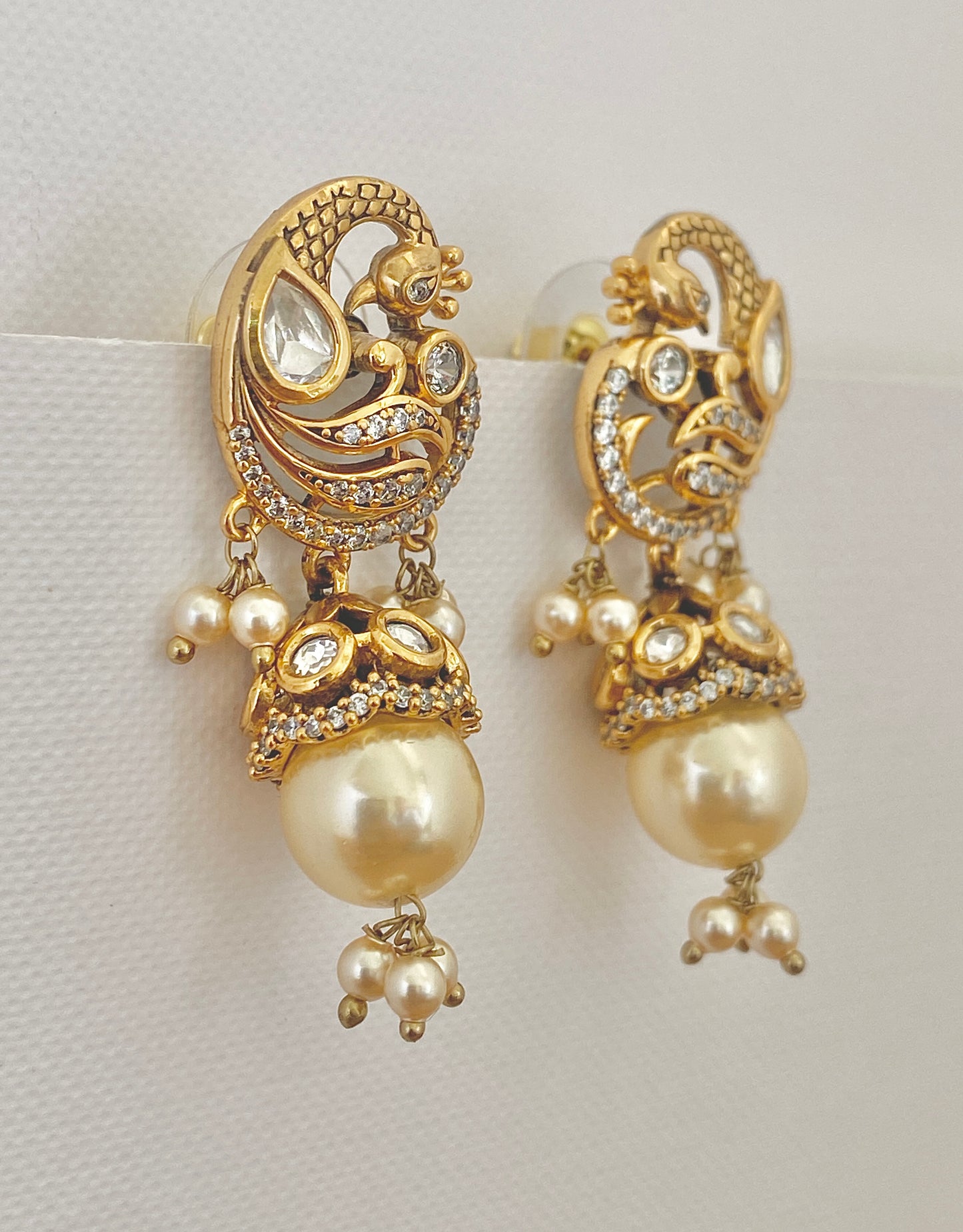 Golden Cluster Jhumka