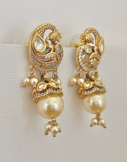 Golden Cluster Jhumka