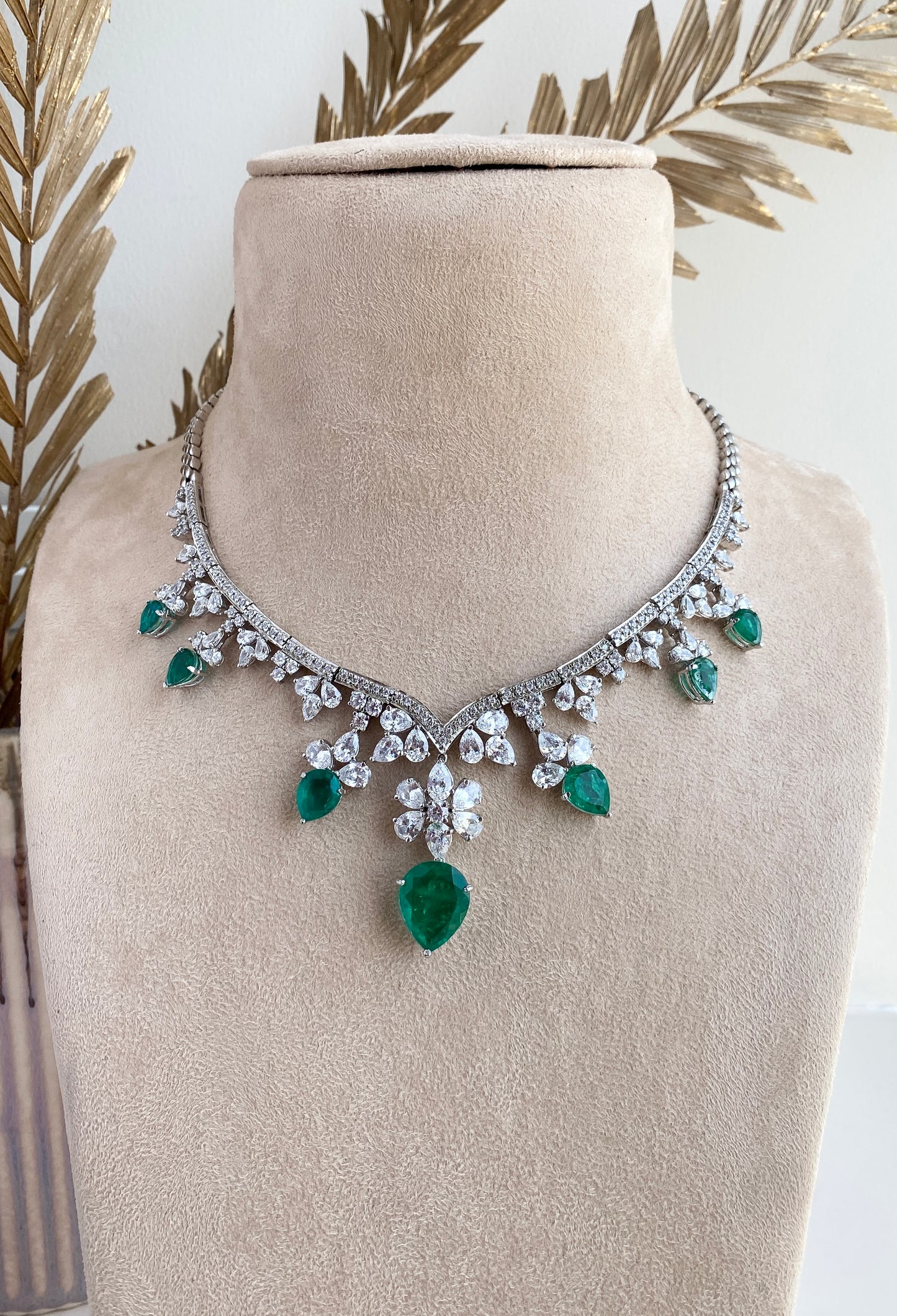 Emerald Swarovski Necklace Set