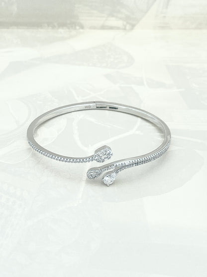 Clover Grace Bracelet Cuff