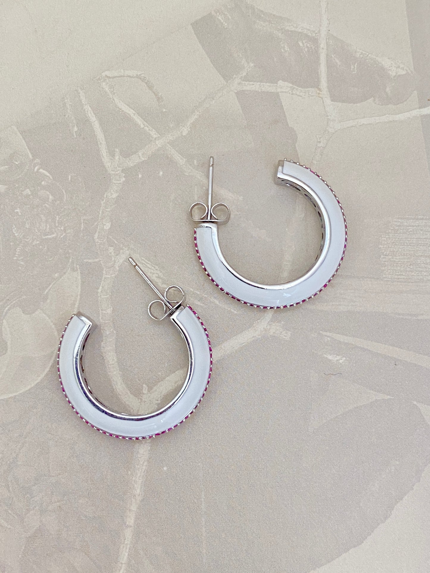 Line Hoops