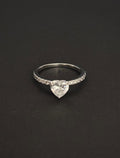 Petite Solitaire Band
