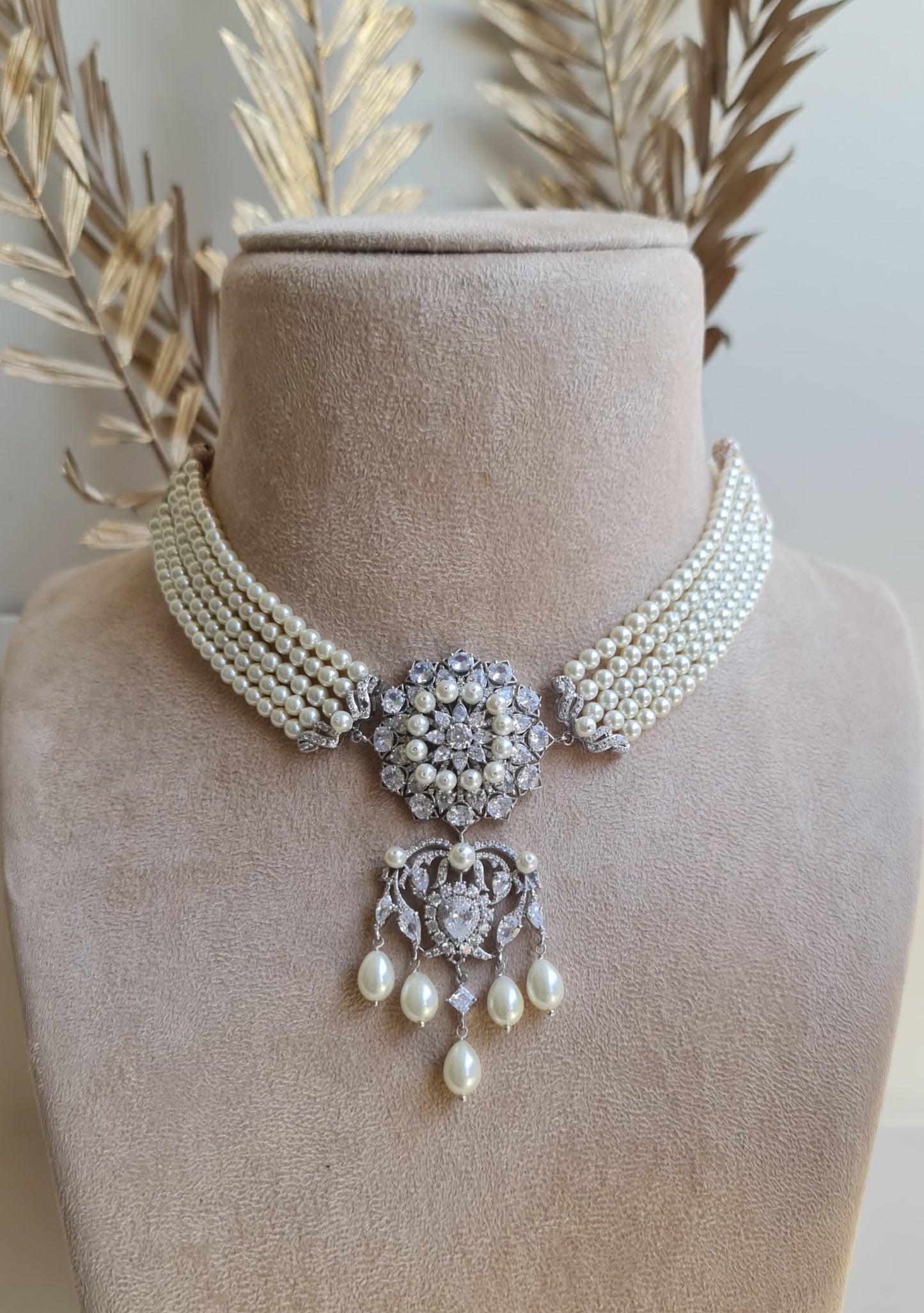 Opulent Bloom Necklace