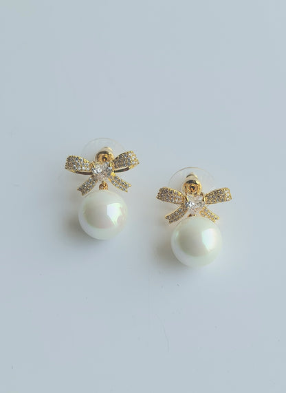 Pearl Poppet Earrings