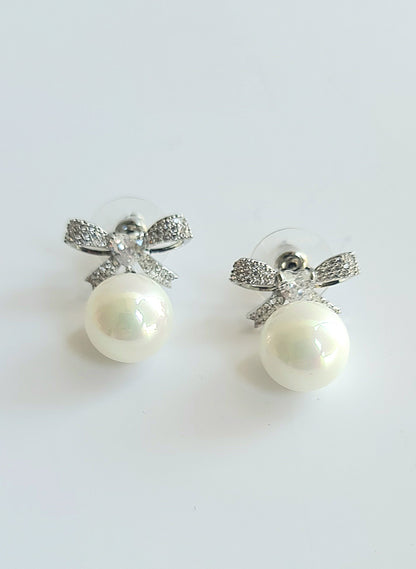 Pearl Poppet Earrings