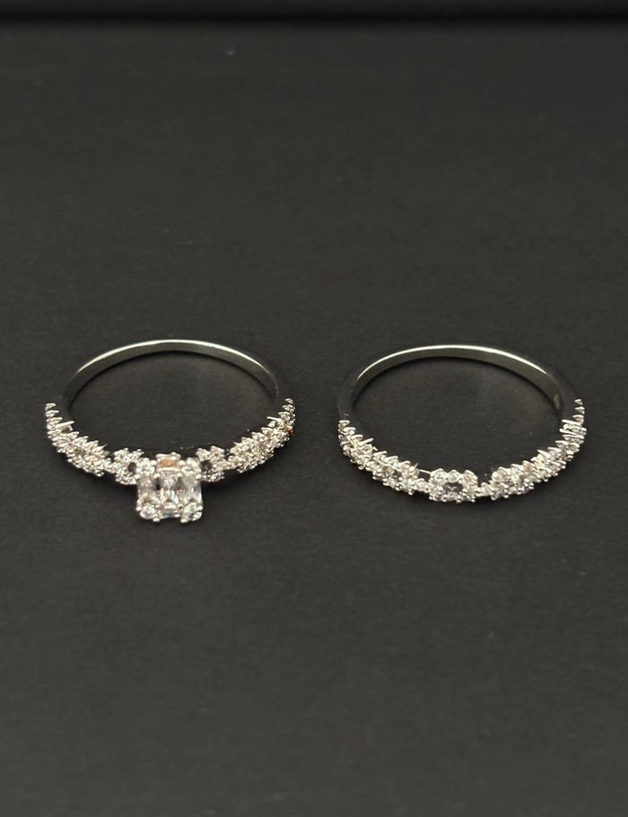 Linked Band Ring