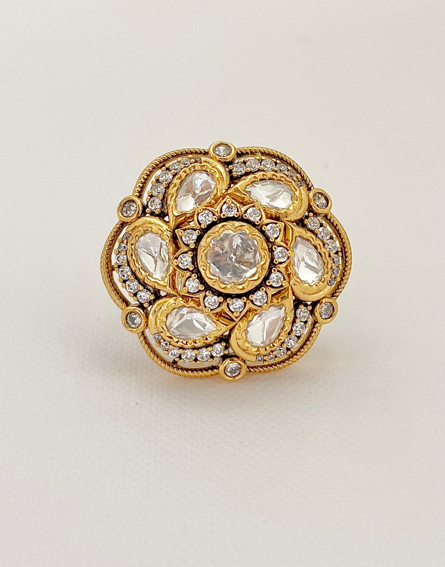 Bloomcrest Ring
