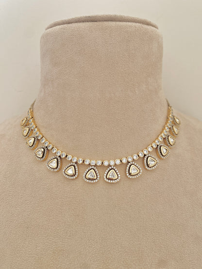 Cove Necklace Set