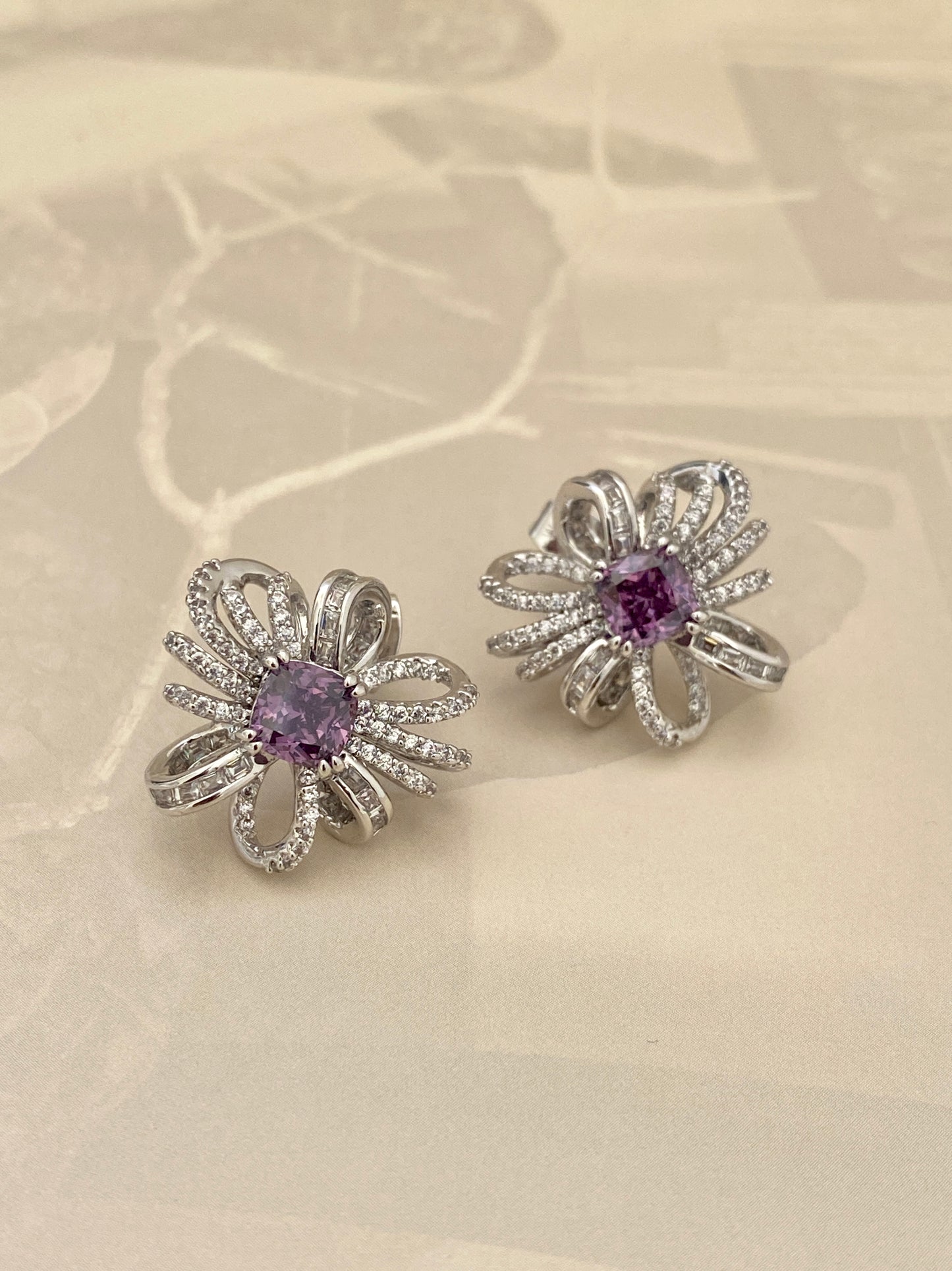 Snowflake Spark Studs