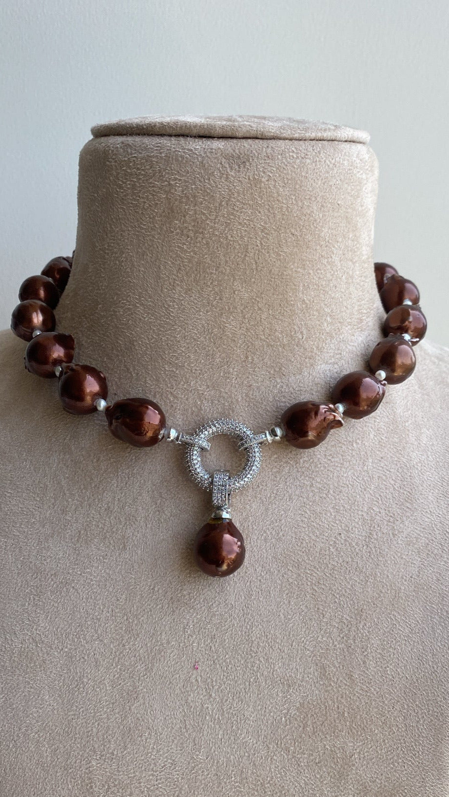 Baroque pearls nacklace with pendant hook