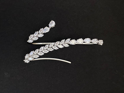 Auric Hand Cuff