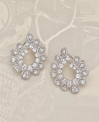 Moonflower studs