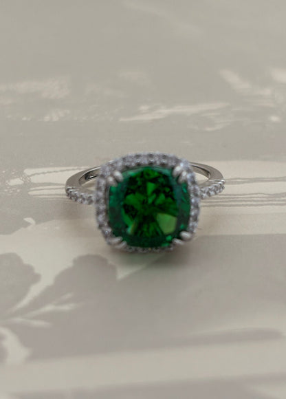 Emerald Frame Ring