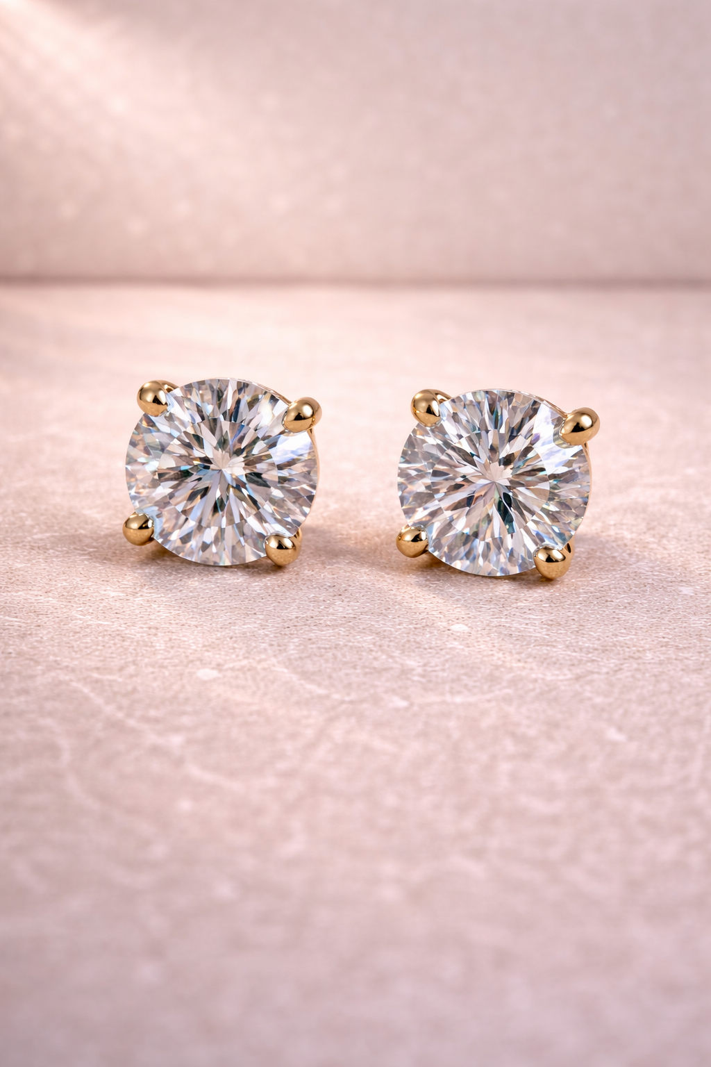 Solitaire Prestige Studs (5 CT)