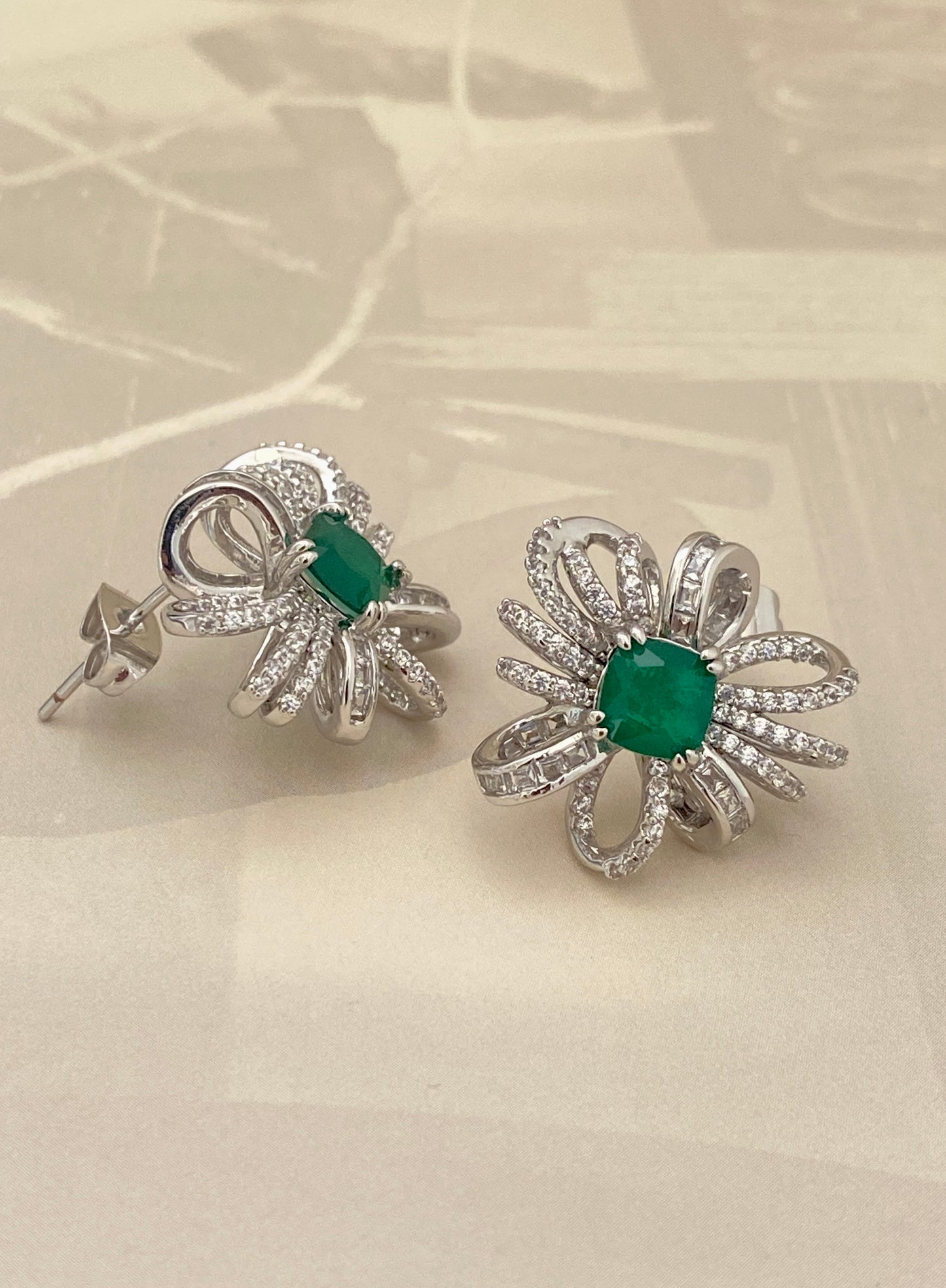 Snowflake Spark Studs