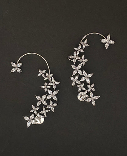Luna Ear Cuff