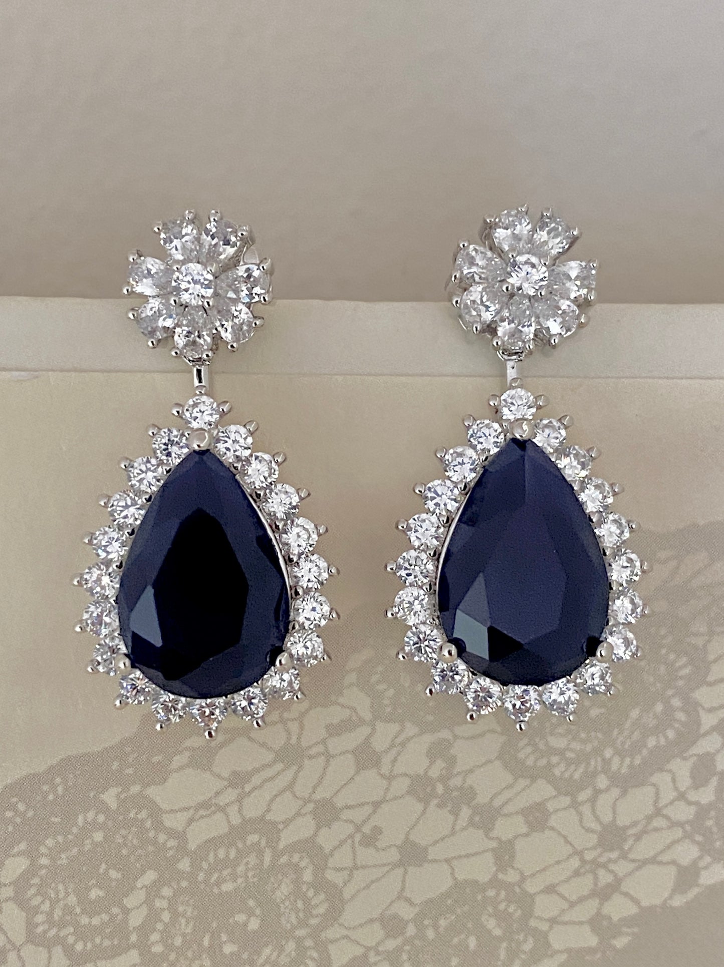 Regal Stone Drops