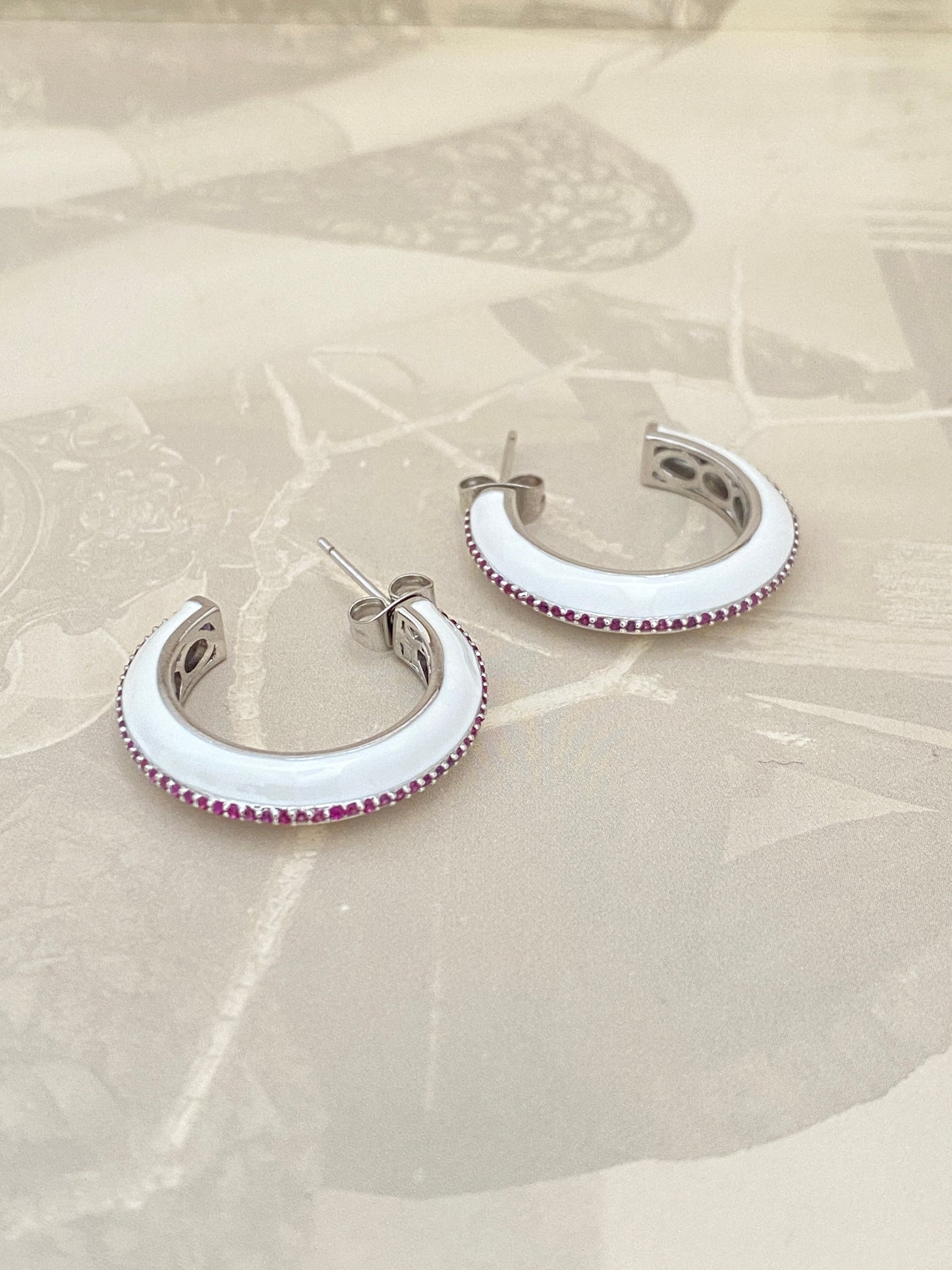 Line Hoops