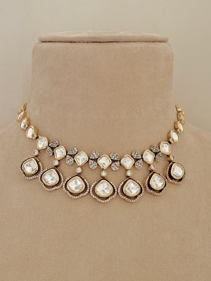 Duchess Necklace Set