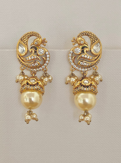 Golden Cluster Jhumka