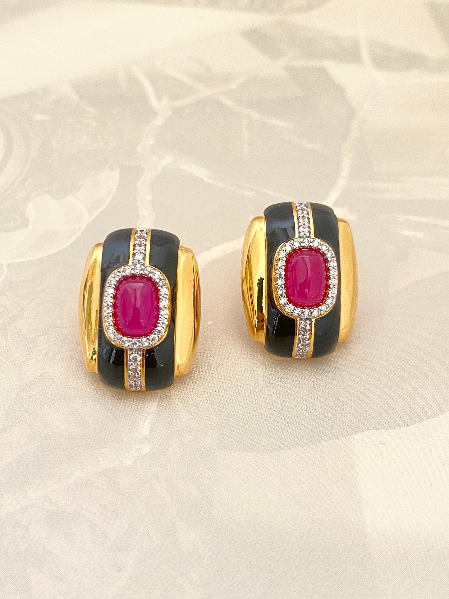 Royal Orbit Studs