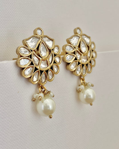 Wisp Studs