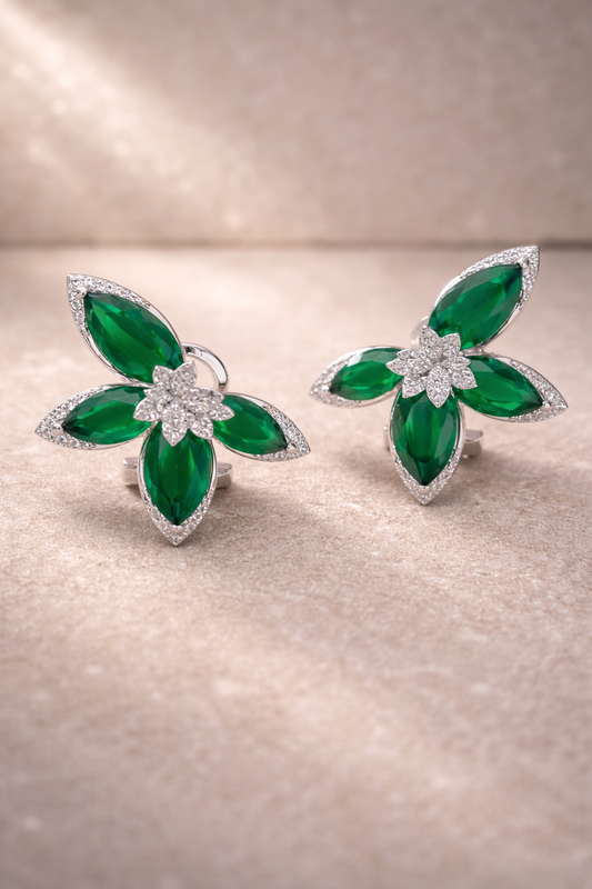 Flinx Studs