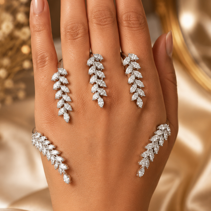 Vesper Hand Cuff