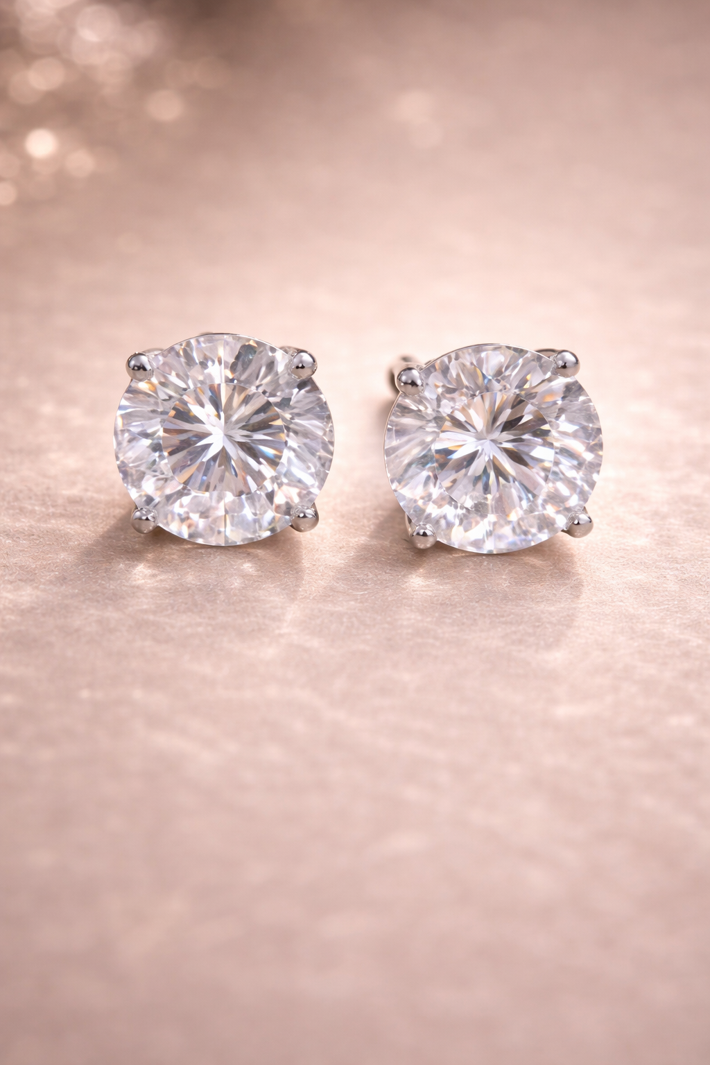 Solitaire Classic Diamond Studs (5ct)