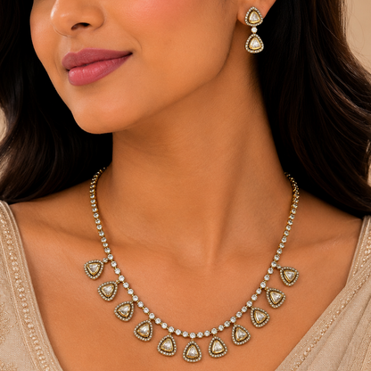 Cove Necklace Set