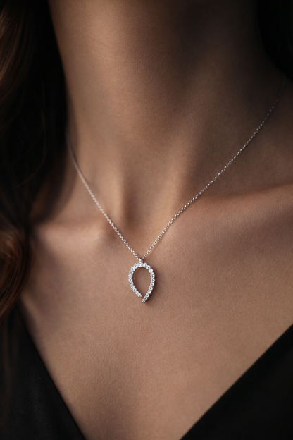 Cira Pendant Set