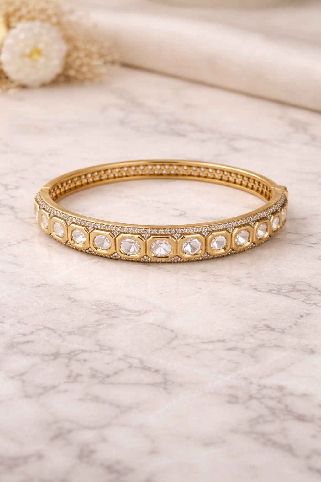 Elegant Openable Gold Kada