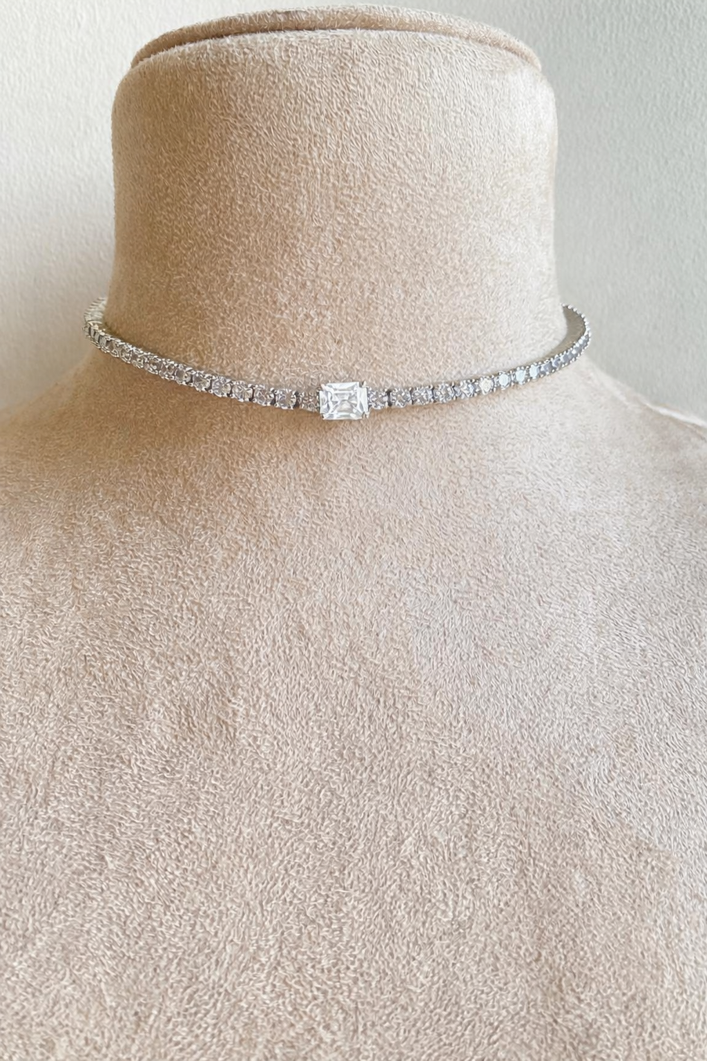 Color Rush Choker Set