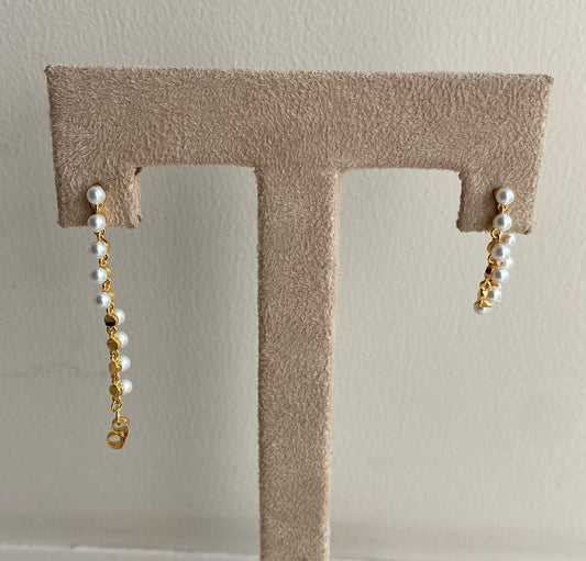 Pearl strand Earrings