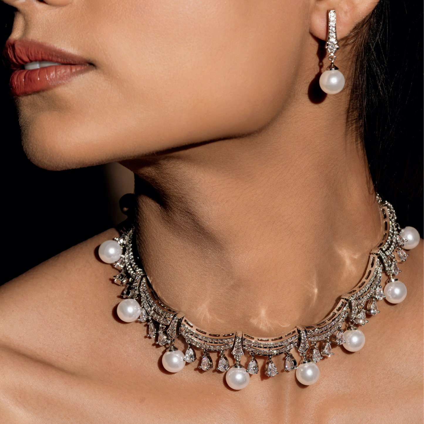 Noir Pearl Choker Set